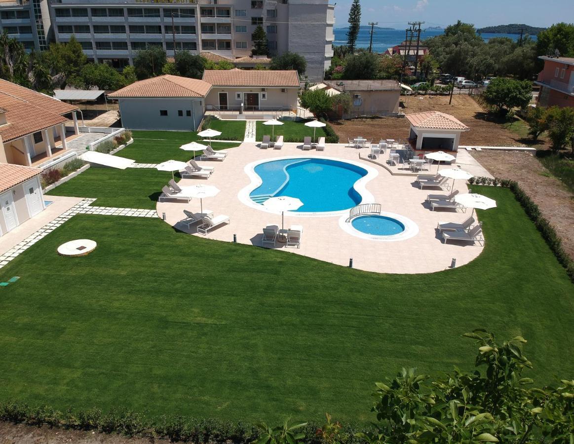 Santos Luxury Apartments Dassia  Exterior photo